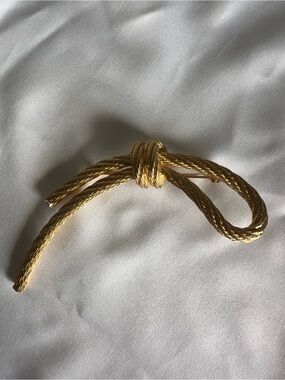 Vintage Christian Dior Gold Tone Rope Knot Brooch Pin 1980s Textured Runway